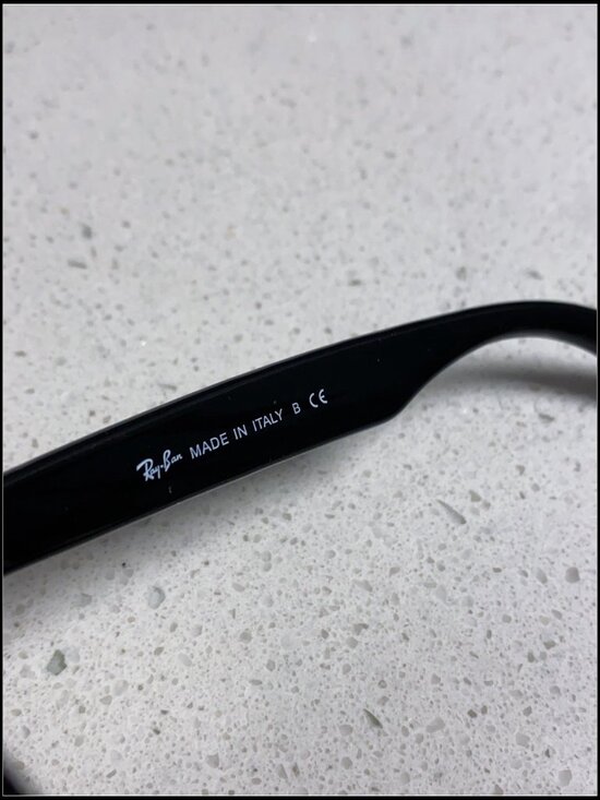 Ray-Ban Black Round Sunglasses main image 4